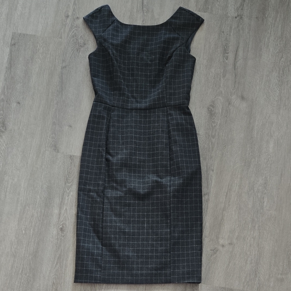 Banana Republic Gray Sheath Midi Dress